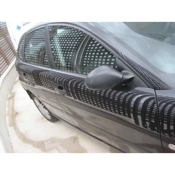 seat ibiza (6l1) del año 2004