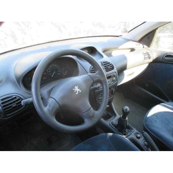 peugeot 206 berlina del año 1999
