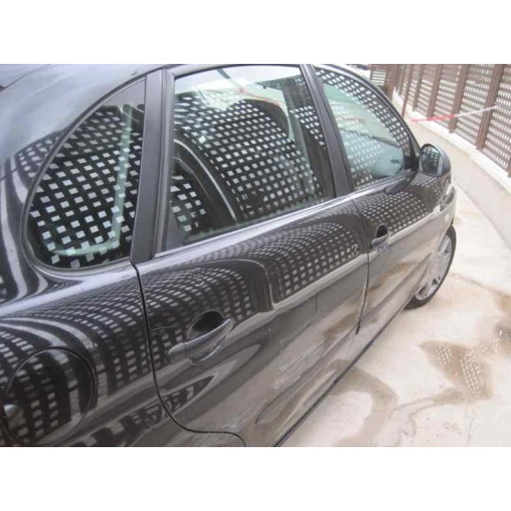 seat ibiza (6l1) del año 2004