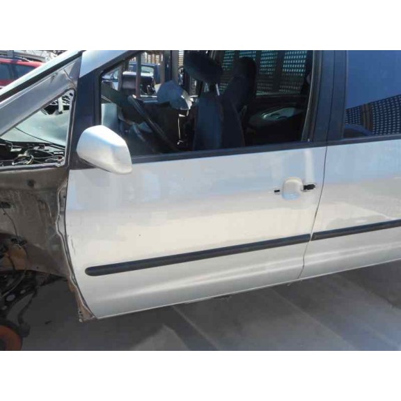 seat alhambra (7v8) del año 2000