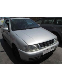 volkswagen polo berlina (6n1) del año 1999