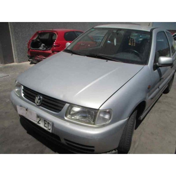 volkswagen polo berlina (6n1) del año 1999