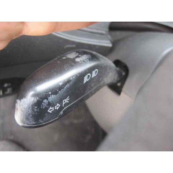 seat ibiza (6l1) del año 2004