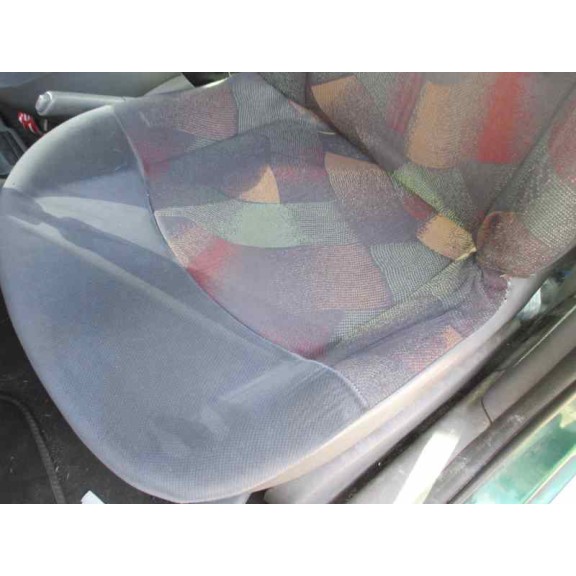 renault clio ii fase i (b/cbo) del año 2001