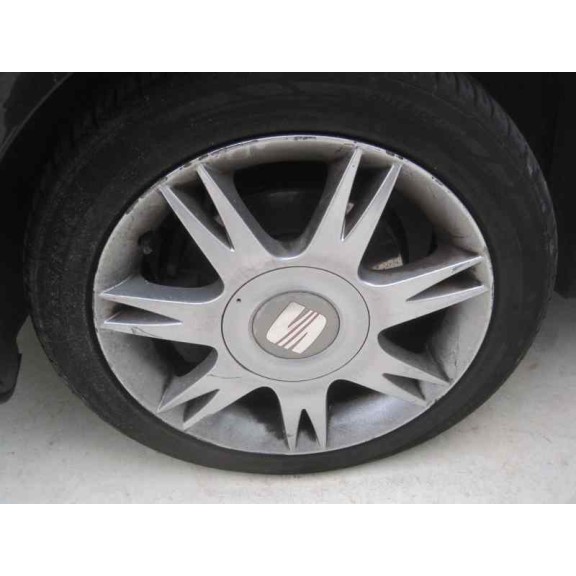 seat ibiza (6l1) del año 2004