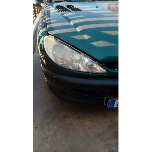 peugeot 206 berlina del año 2004