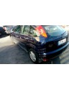 ford focus berlina (cak) del año 2000