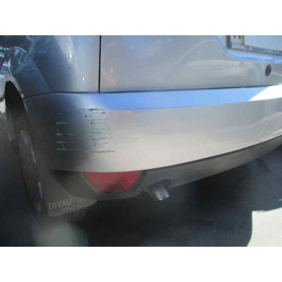 ford focus berlina (cak) del año 2000