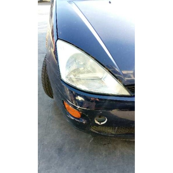 ford focus berlina (cak) del año 2000
