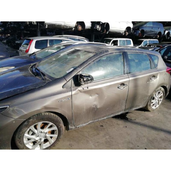 toyota auris del año 2018