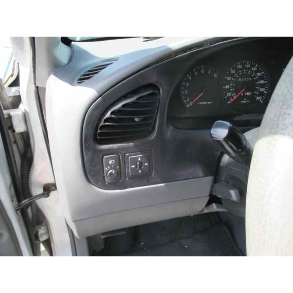 kia shuma ii del año 2001