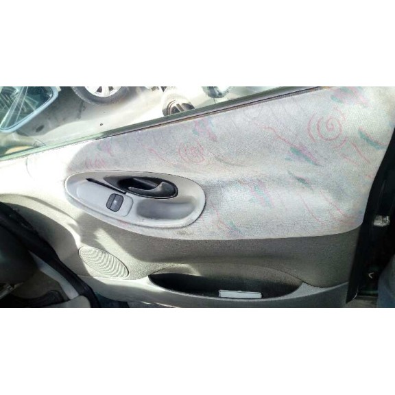 seat alhambra (7v8) del año 1998