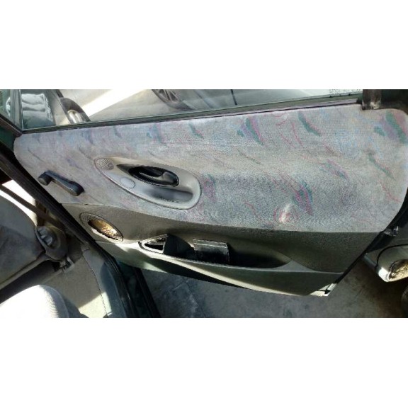 seat alhambra (7v8) del año 1998