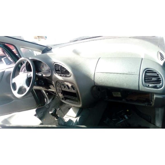 seat alhambra (7v8) del año 1998