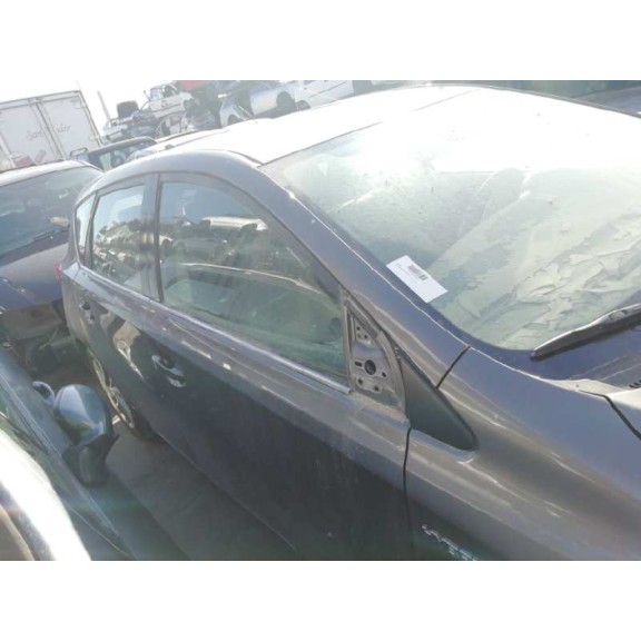 toyota auris del año 2018