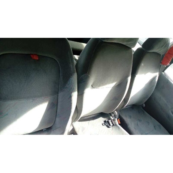 seat alhambra (7v8) del año 1998