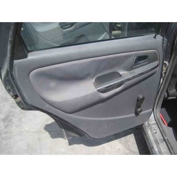 seat ibiza (6k1) del año 2001