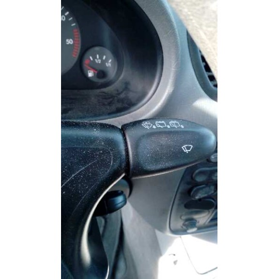 seat alhambra (7v8) del año 1998