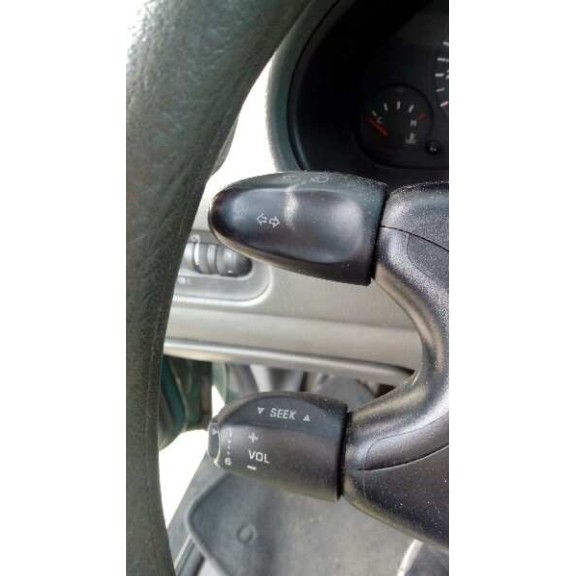 seat alhambra (7v8) del año 1998