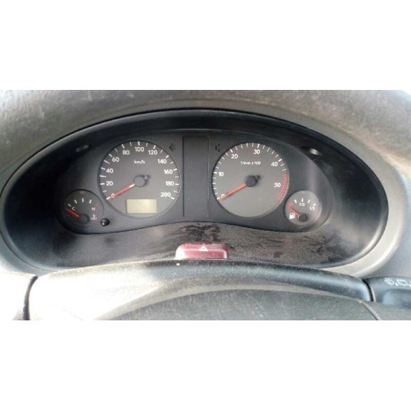 seat alhambra (7v8) del año 1998