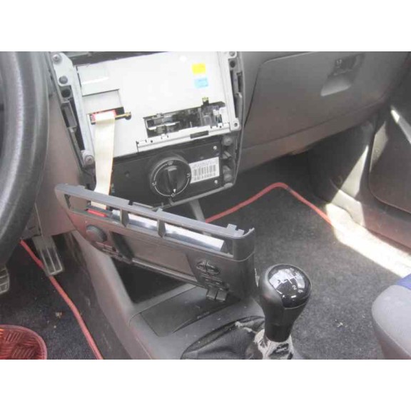 seat ibiza (6k1) del año 2001