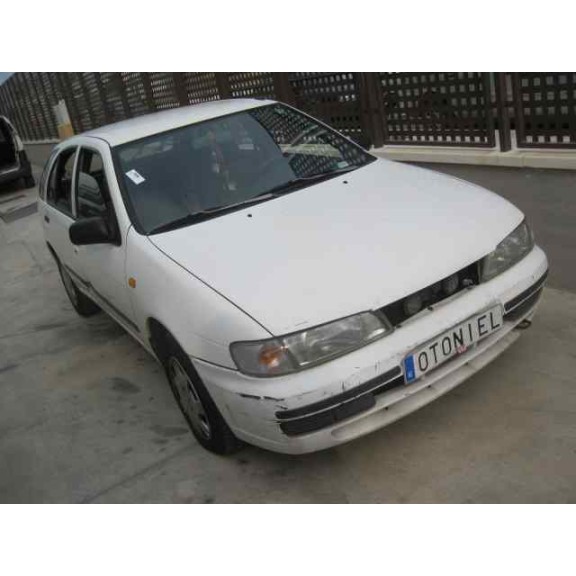 nissan almera (n15) del año 1998