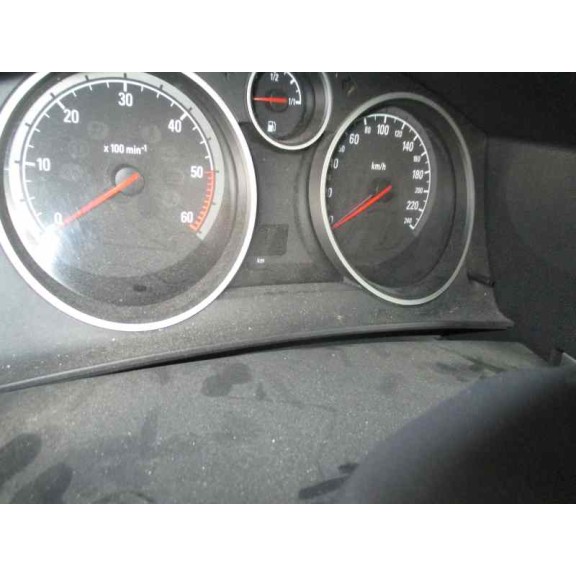 opel astra gtc del año 2005