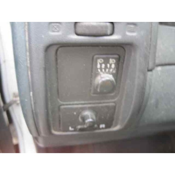 nissan almera (n15) del año 1998