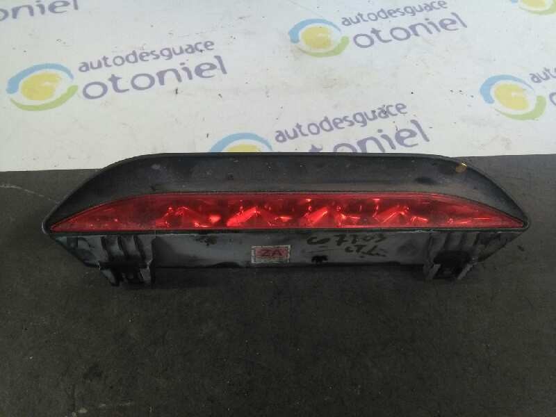 Recambio de luz central de freno para chevrolet kalos 1.4 se referencia OEM IAM   