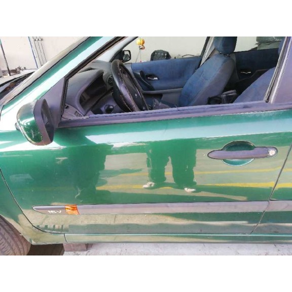 renault laguna ii (bg0) del año 2001