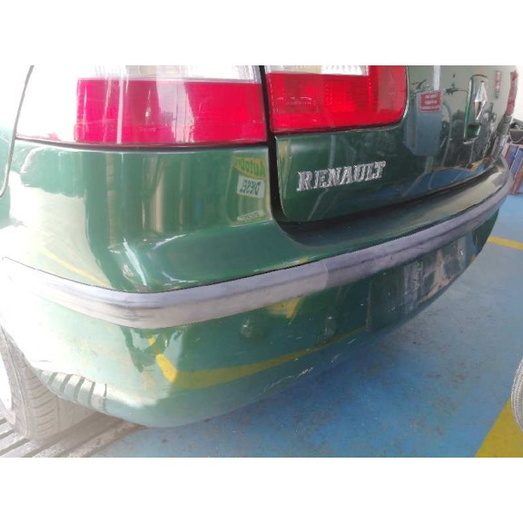 renault laguna ii (bg0) del año 2001