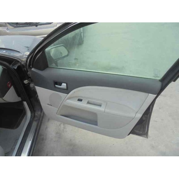 ford mondeo berlina (ge) del año 2001