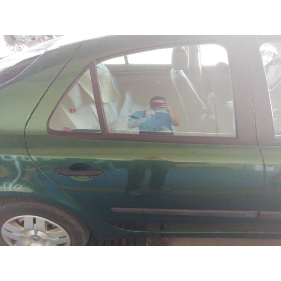 renault laguna ii (bg0) del año 2001