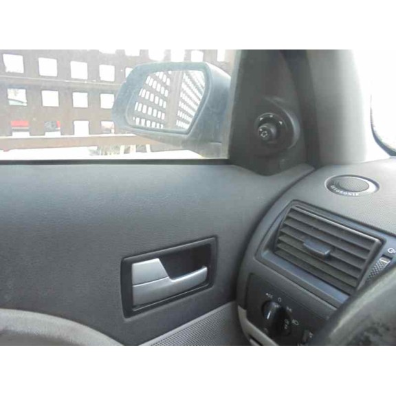 ford mondeo berlina (ge) del año 2001