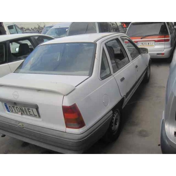 opel kadett d del año 1989