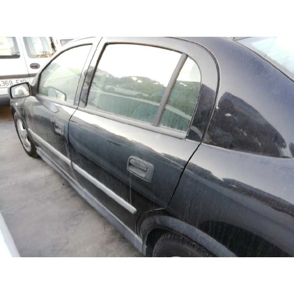 opel astra g berlina del año 1999