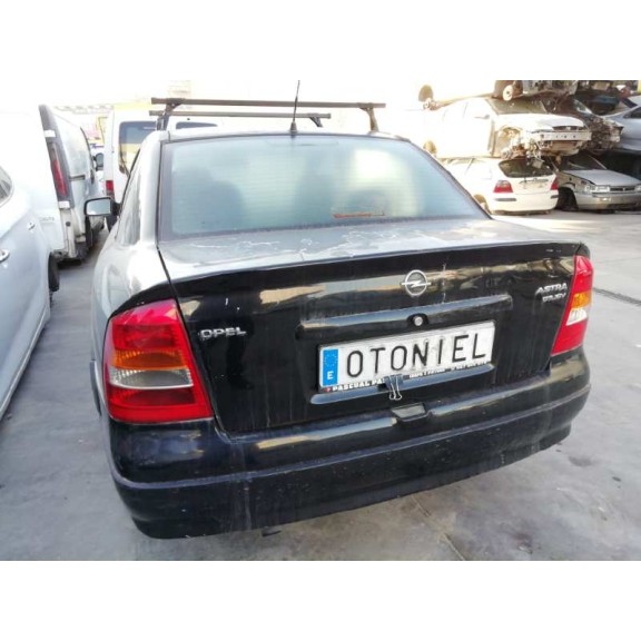 opel astra g berlina del año 1999