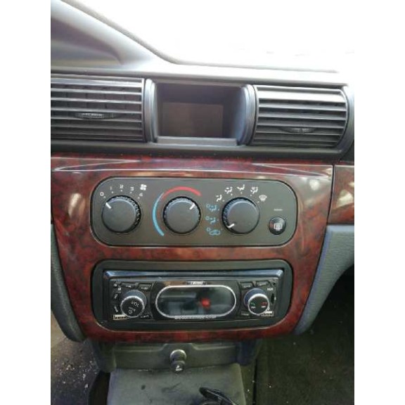 chrysler sebring berlina (jr41) del año 2002