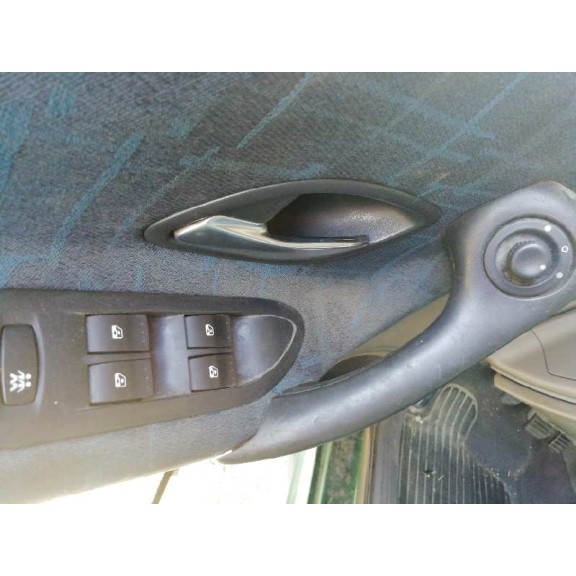 renault laguna ii (bg0) del año 2001