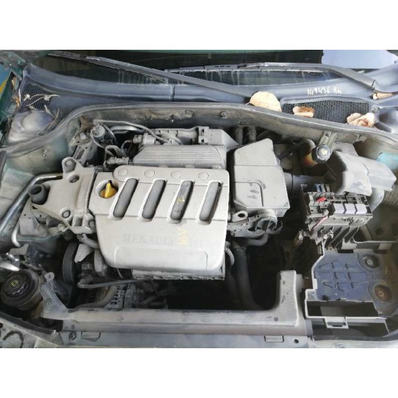 renault laguna ii (bg0) del año 2001