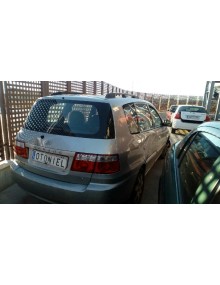 kia carens del año 2003 2