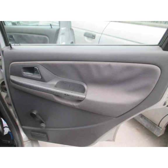 seat ibiza (6k1) del año 2001