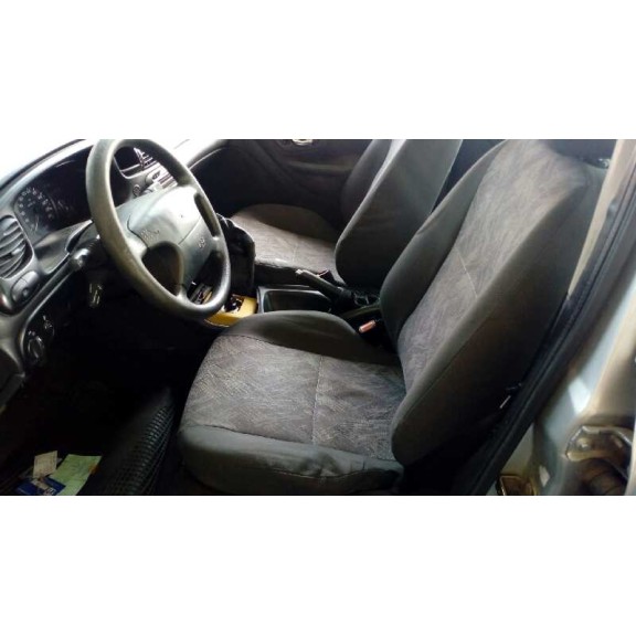 ford mondeo berlina (gd) del año 1999