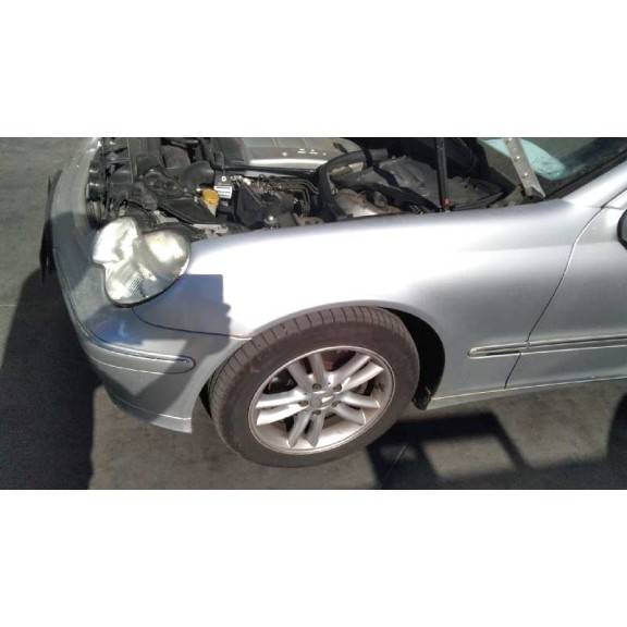 mercedes-benz clase c (w203) familiar del año 2002
