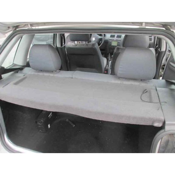 seat ibiza (6k1) del año 2001