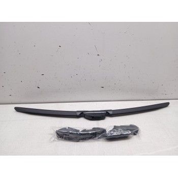 Recambio de escobilla limpia para peugeot 3008 referencia OEM IAM cgaf2255  55 cm 22´´ flexible