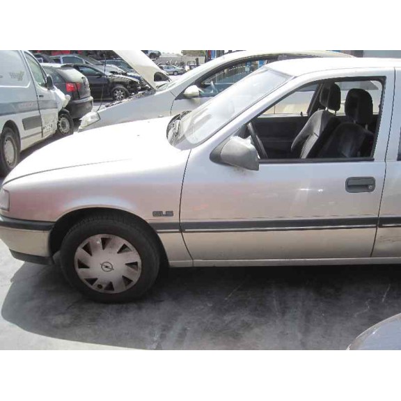 opel vectra a del año 1990