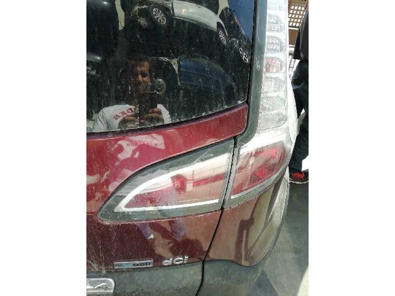 Recambio de piloto trasero derecho interior para renault scenic iii expression referencia OEM IAM 265507464R 2ºSERIE 