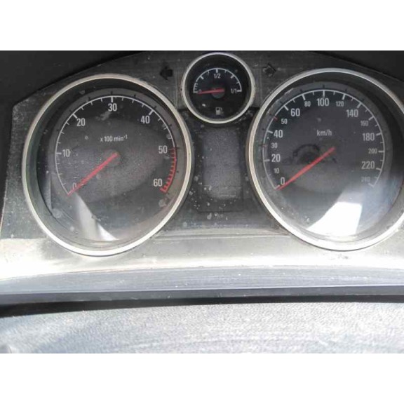 opel zafira b del año 2010