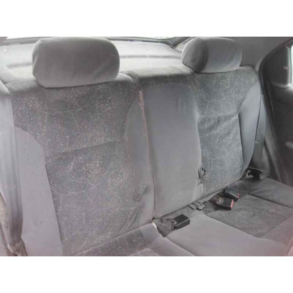 citroën xsara berlina del año 2000